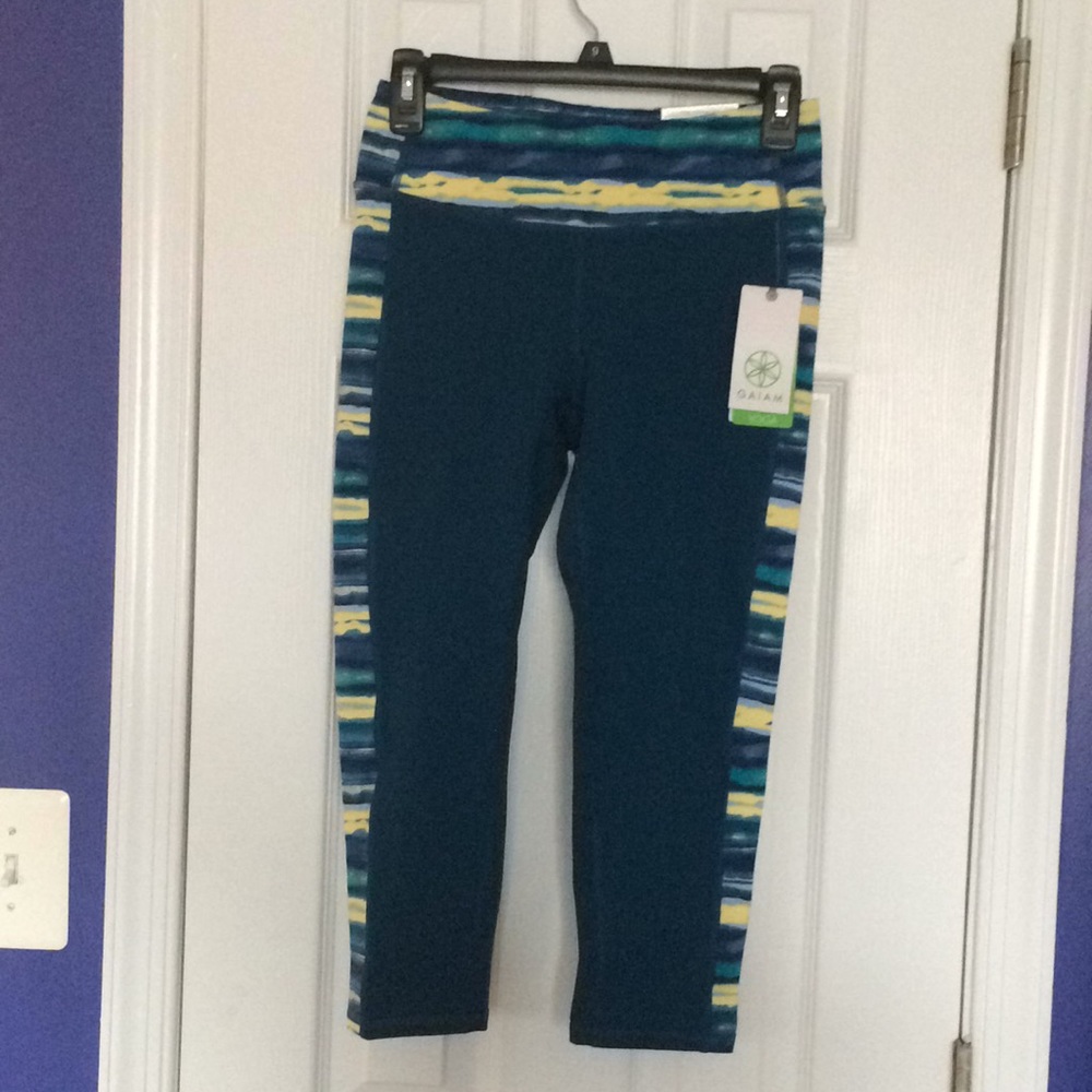 Gaiam cropped yoga pants